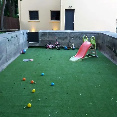 Au Vieux Lavoir Avec Parking Prive, Jardin , Climatisation, A 500 M De La Cite דירה *